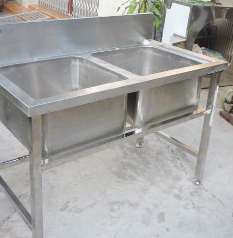 Chậu rửa inox đôi có thành sau 3