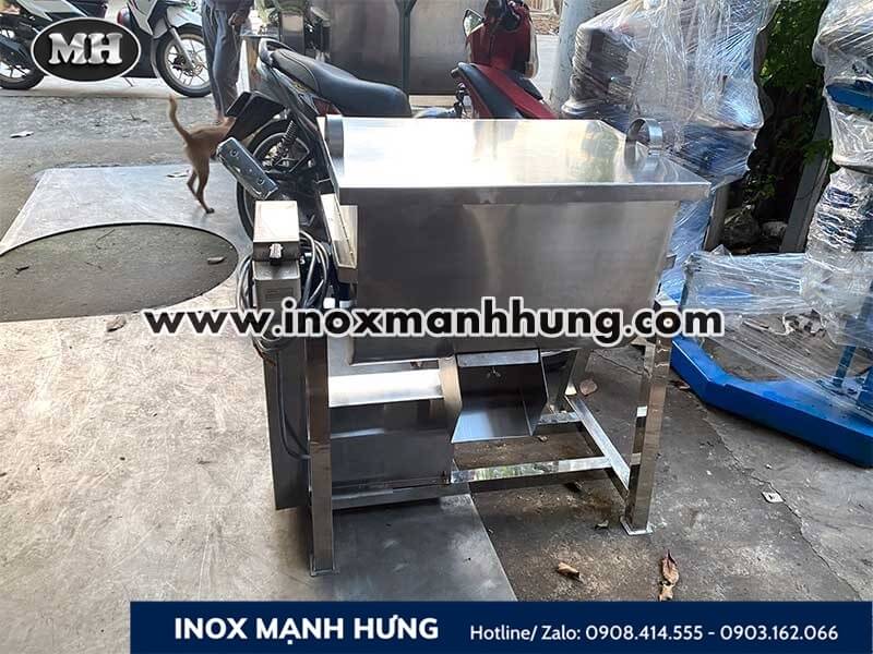 Máy trộn nguyên liệu hạt nhựa 3