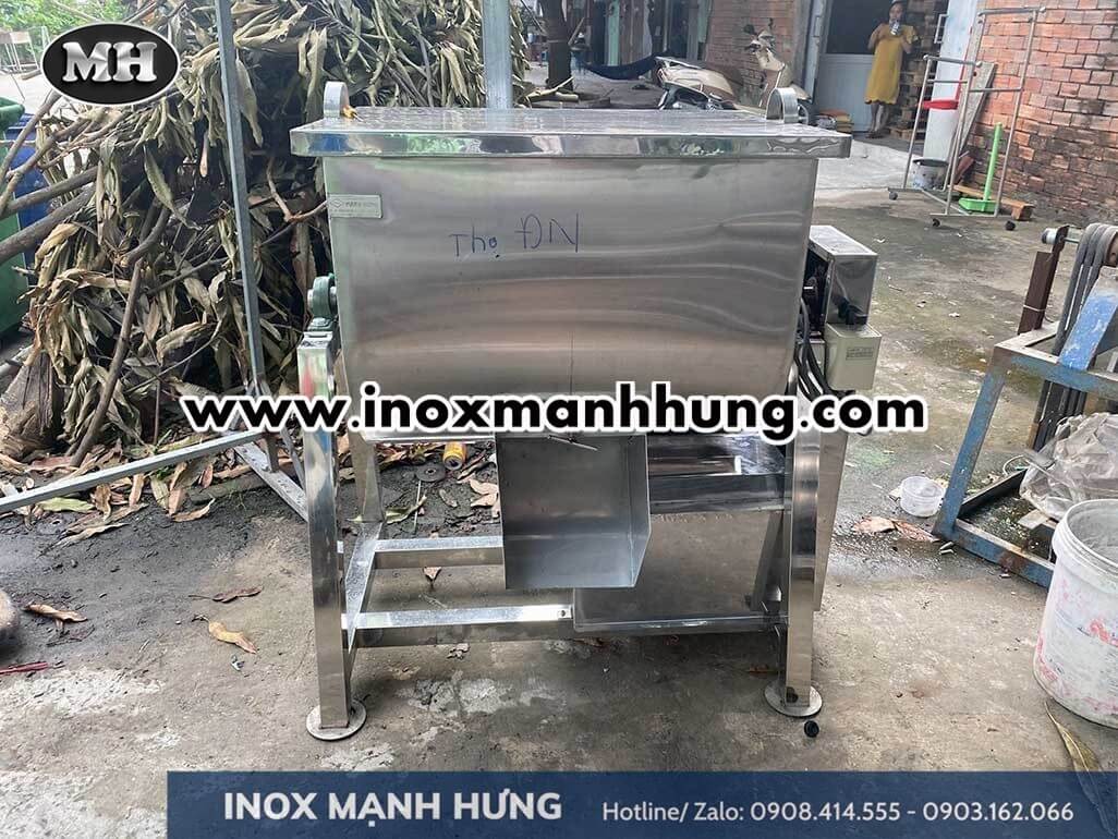 Máy trộn nguyên liệu hạt nhựa 1